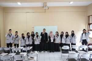 PELANTIKANPENGURUS HIMPUNAN MAHASISWA PROGRAM STUDI ILMU HADISMASA BAKTI 2026–2027